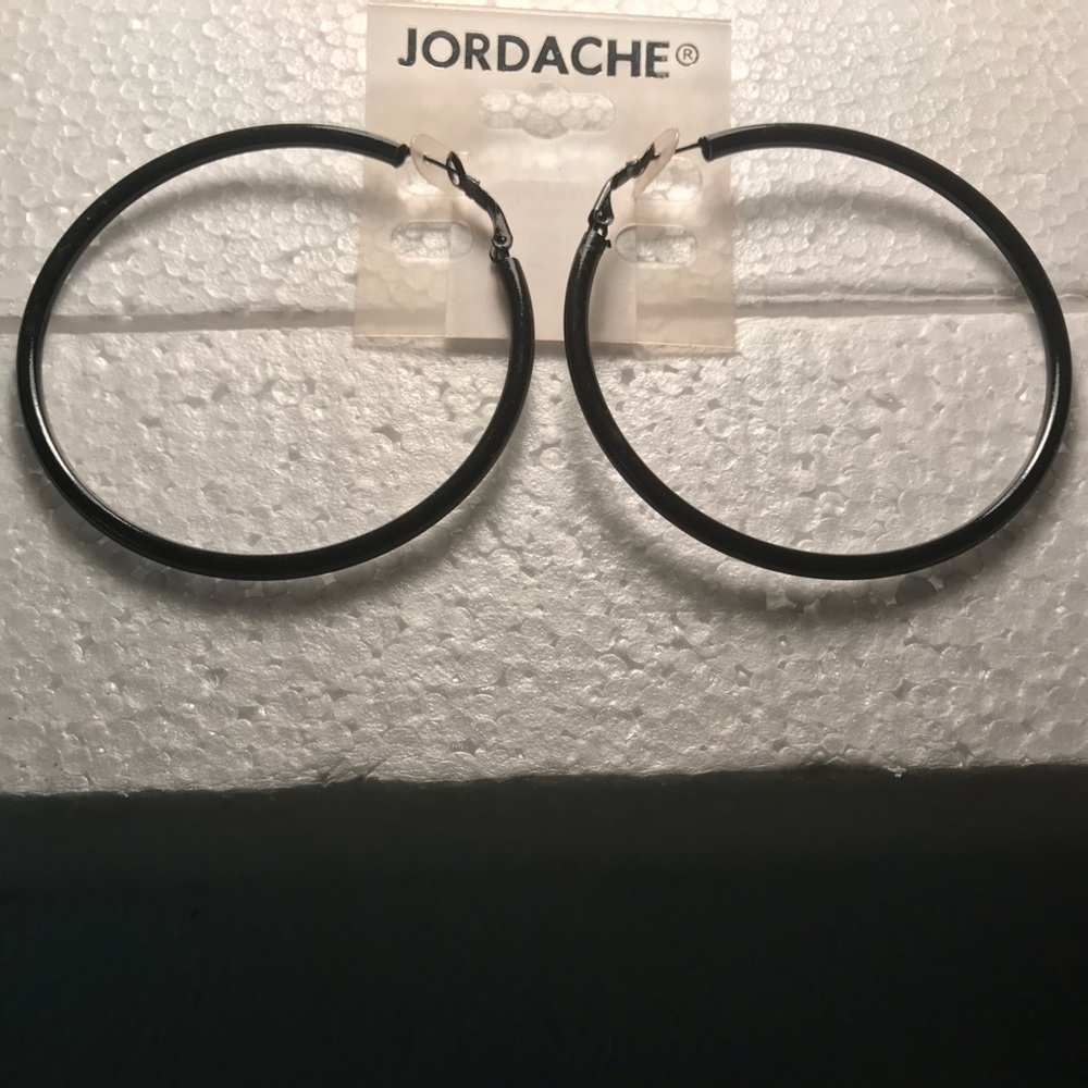 Jordache Hoop Pierced Earrings (New)